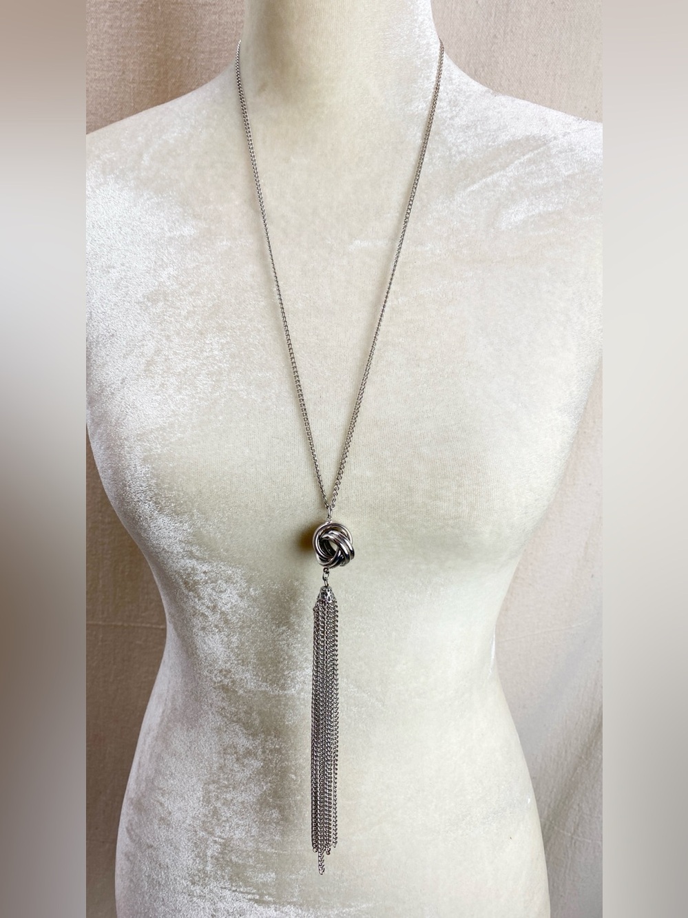 Silver Tassel Pendant Necklace - Elegant Women’s Jewelry